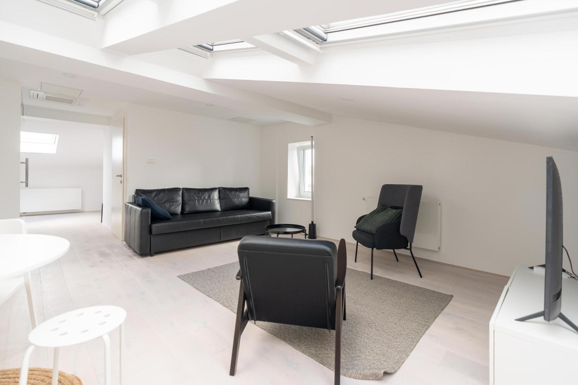Black & White Apartments Rozna Dolina ليوبليانا المظهر الخارجي الصورة
